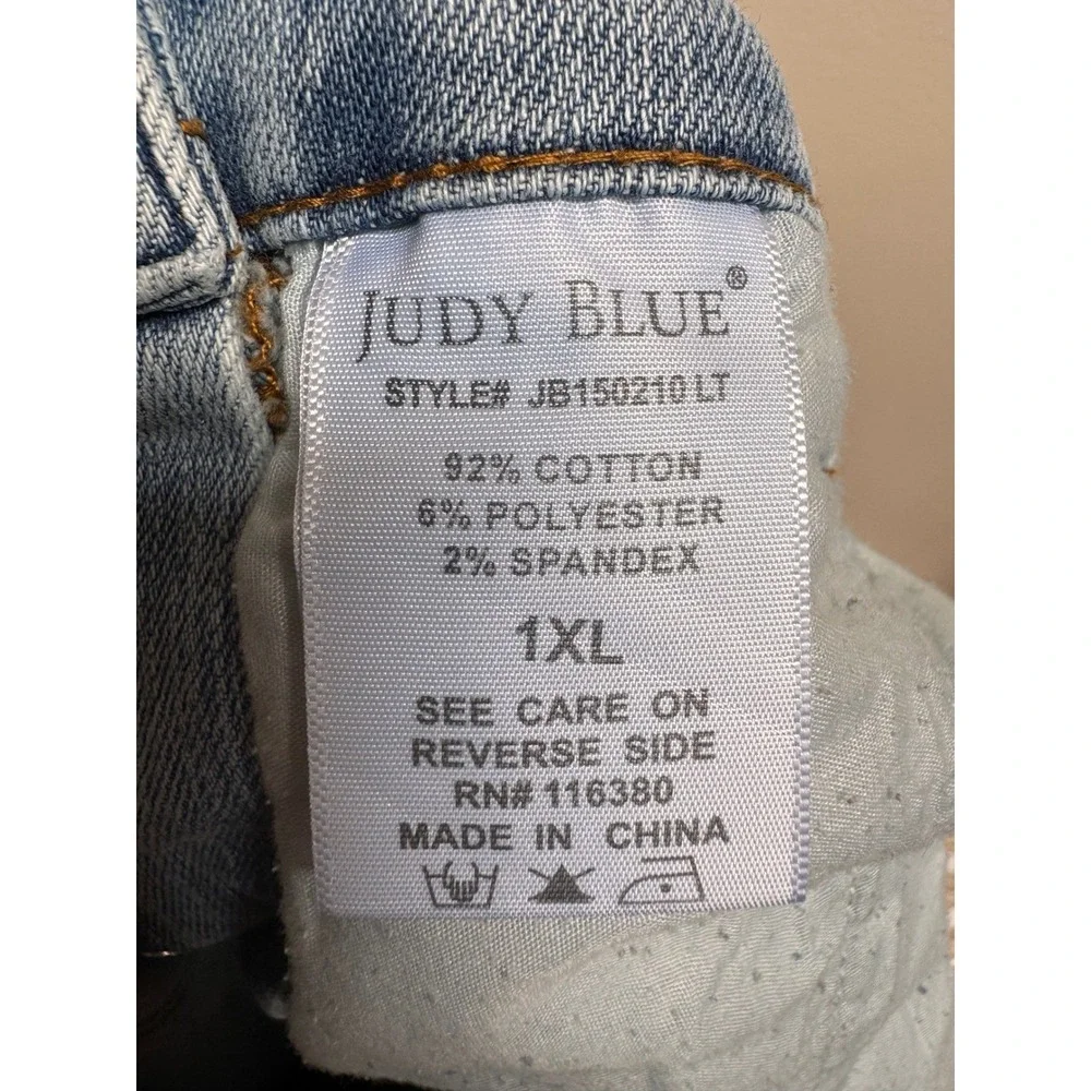 Judy Blue Women 1XL Distressed Denim Shortalls Overalls Light Wash Streetwear - Picture 6 of 8
